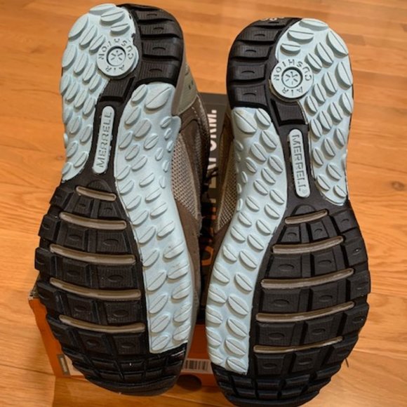 New Merrell Tuskora Mid Waterproof Hiking/Trail Boots - Picture 8 of 11